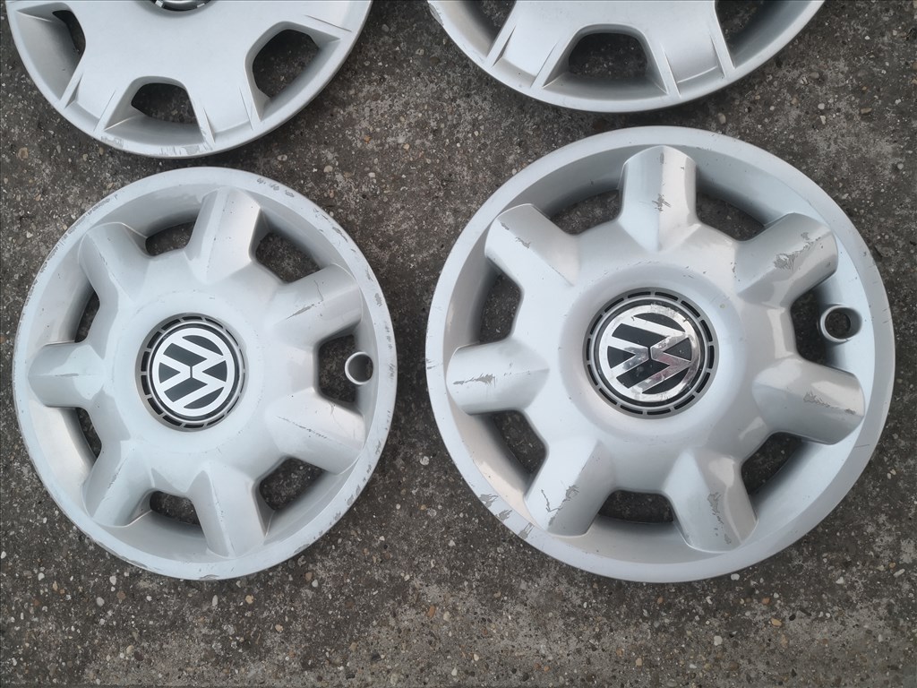 Volkswagen 14-es gyári dísztárcsa 2. kép