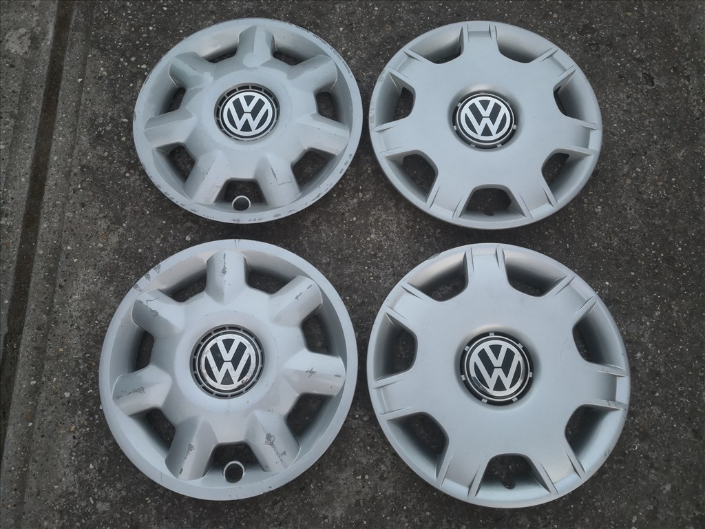 Volkswagen 14-es gyári dísztárcsa 5. kép