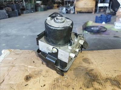 Opel Astra J / Chevrolet Cruze 2013- ABS kocka 13412550