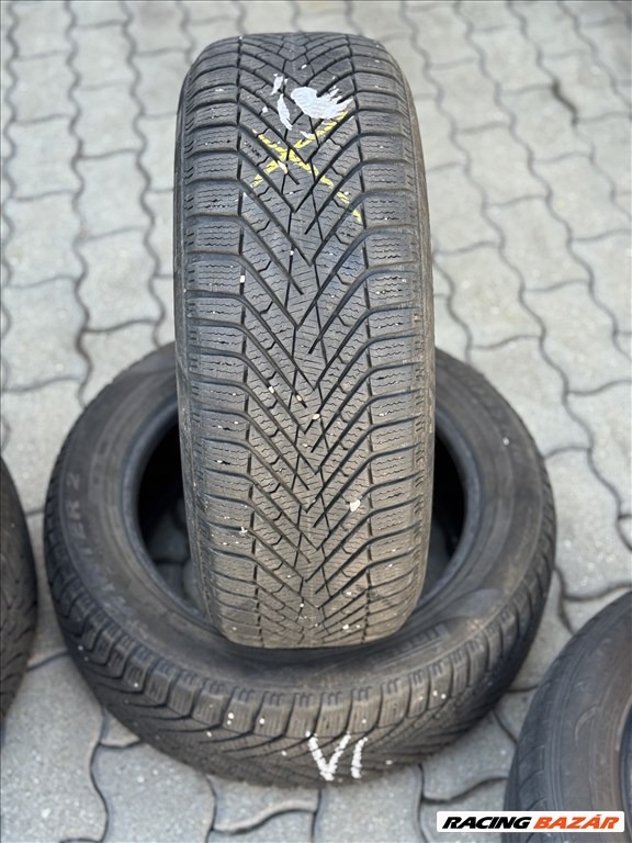 205/55 R16 Pirelli Cinturato Winter 94H | 6,5mm l 2db l DOT1522 1. kép