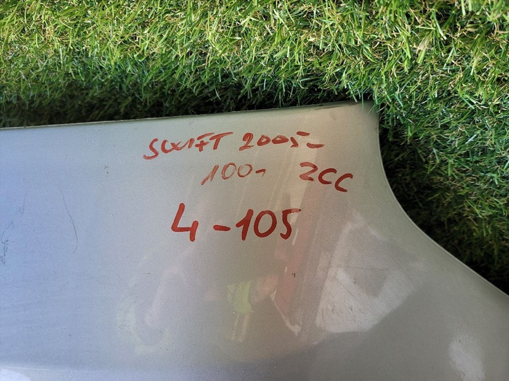 SUZUKI SWIFT III Hátsó Lökhárító (Részeivel) 7181172K00 3. kép