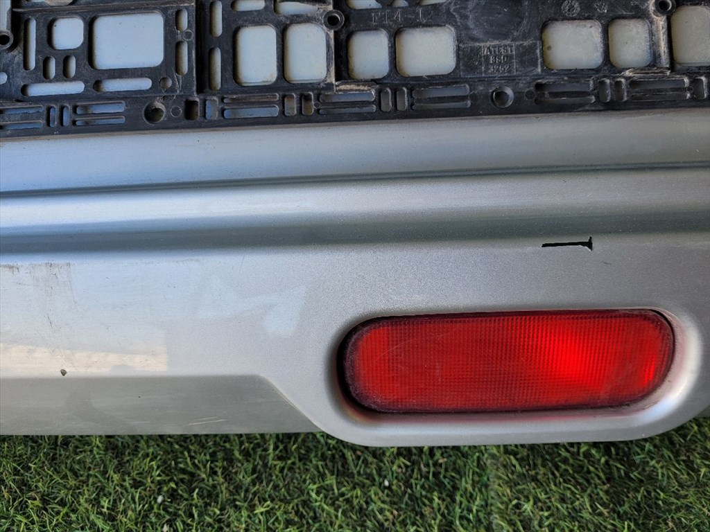 SUZUKI SWIFT III Hátsó Lökhárító (Részeivel) 7181172K00 6. kép