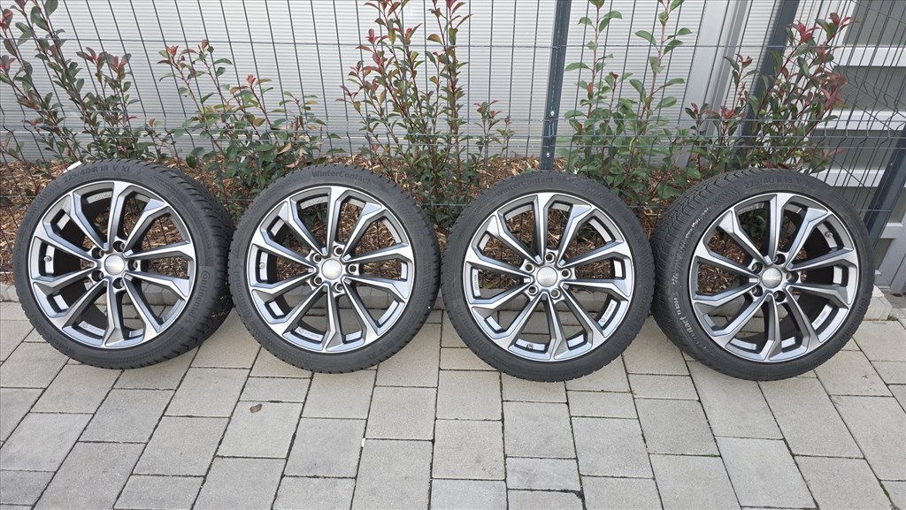  5x114.3 lyukosztású 18" újszerű Dezent alufelni, rajta 225/40 használt Continental téli gumi gumi  1. kép
