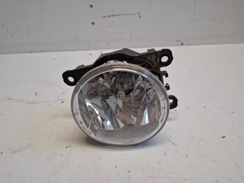 Suzuki Ignis bal elsõ ködlámpa 90054229 1. kép