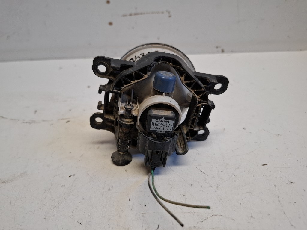 Suzuki Ignis bal elsõ ködlámpa 90054229 2. kép