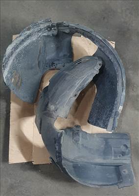 Ford Fiesta mk6 első dobbetét 