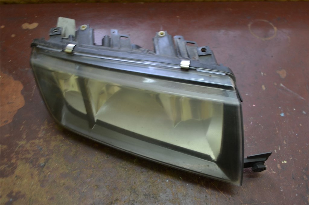 Skoda Fabia I jobb első lámpa, fényszóró! Gyári 3. kép