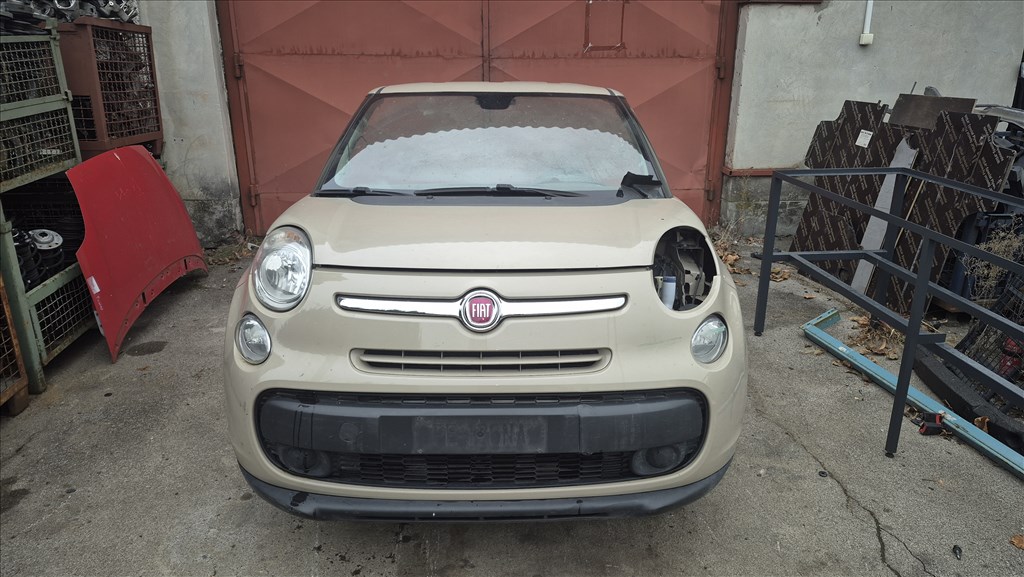 Fiat 500L bontott alkatrészei 2. kép