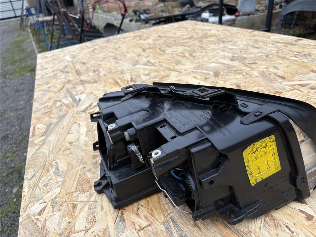 Audi A4 (B6/B7) bal első fényszóró  4. kép