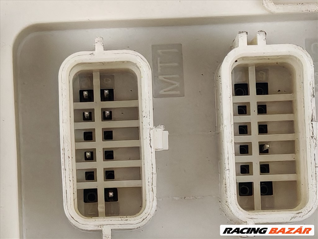 Renault Zoe biztosítéktábla  284b64259r 4. kép