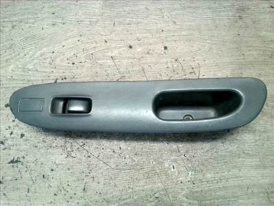 MITSUBISHI COLT 96-98 Jobb első ablakemelő kapcsoló