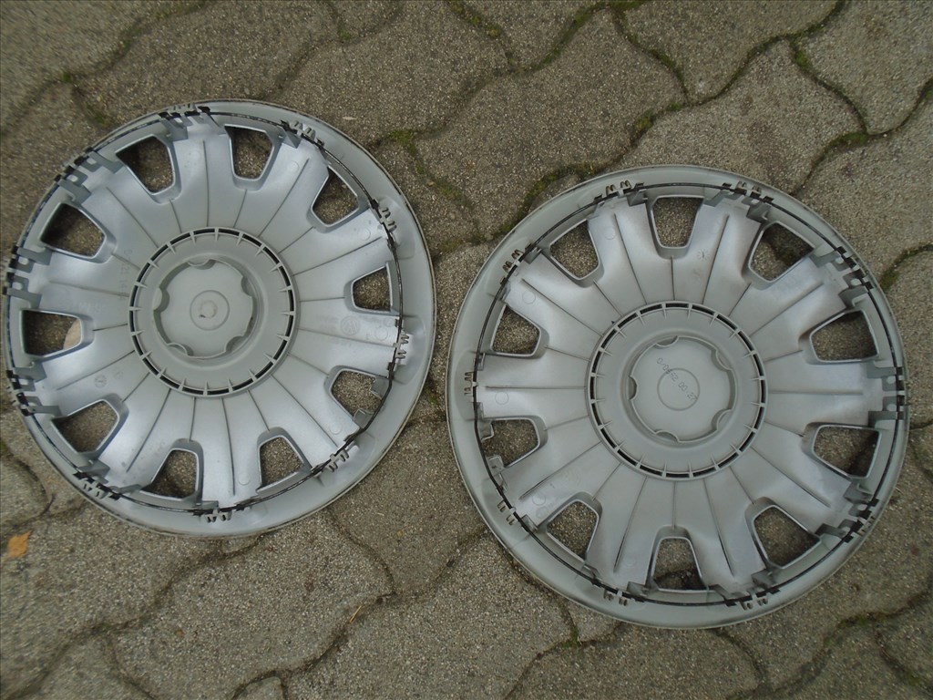 VW, Volkswagen 15" gyári dísztárcsa garnitúra 6. kép