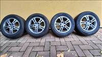  5x114.3 lyukosztású 16"  gyári alufelni, rajta 215/60 újszerű Laufenn téli gumi 