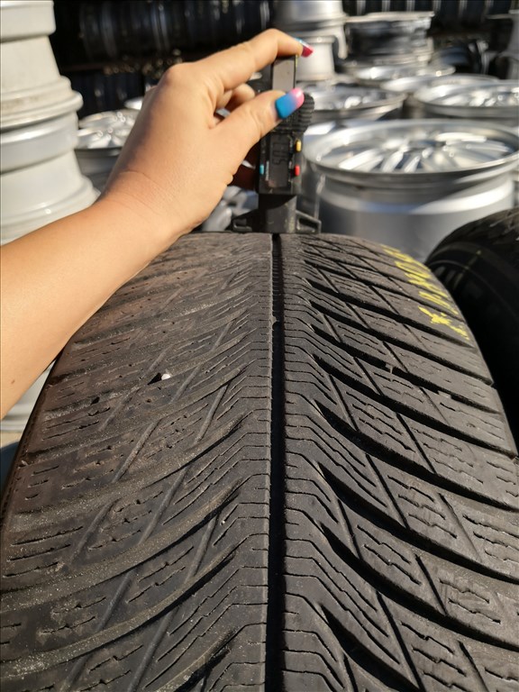 225/60 R17 Michelin téli gumi 30000ft a 4db/300/ 1. kép