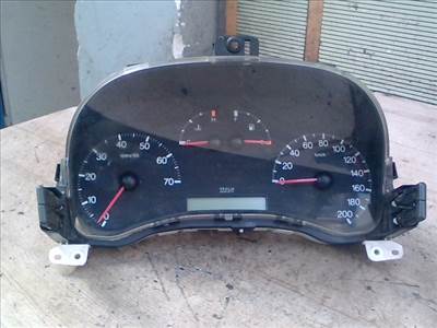 FIAT PUNTO II. Kilóméteróra