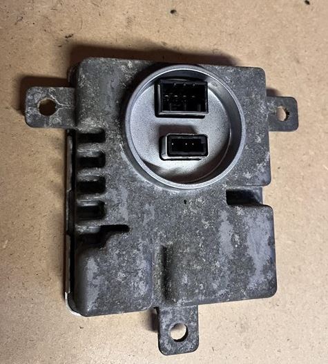 Audi A4 (B8 - 8K), Audi A6 (C7 - 4G) Xenon trafó 8k0941597c 8K0941597C 2. kép