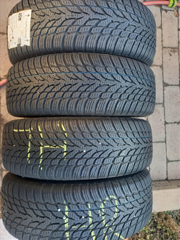  15" újszerű (gyári felni) alufelni, rajta 175/65 újszerű Nokian téli gumi gumi  1. kép