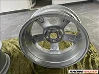  Tolyota RAV4  gyári 17col alufelni garnítúra  5x114.3 , 7J újszerű (gyári felni) 