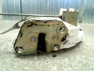 MITSUBISHI COLT 96-98 Jobb első ajtó zárszerkezet központizáras