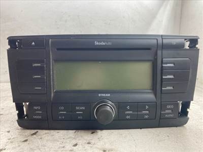 SKODA OCTAVIA II Rádió / CD