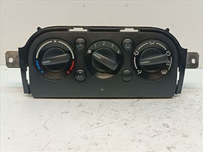 SUZUKI SX4 Fűtéskapcsoló (manuális klímás)