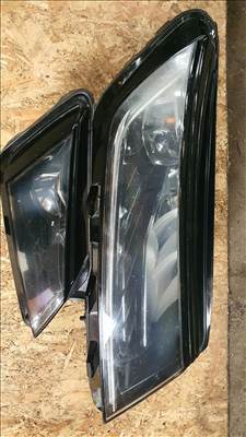 Skoda Kodiaq jobb oldali első fényszóró 