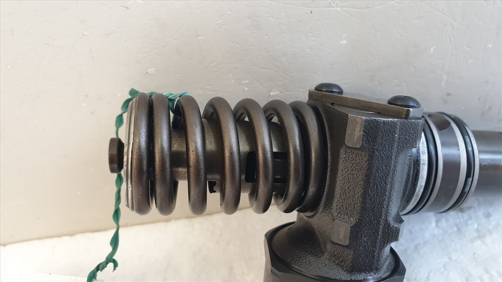 512440 Audi A3 8P, VW, BN Jelü PD Elem, 038130073BN, Porlasztó. 8 szelepes. 7. kép