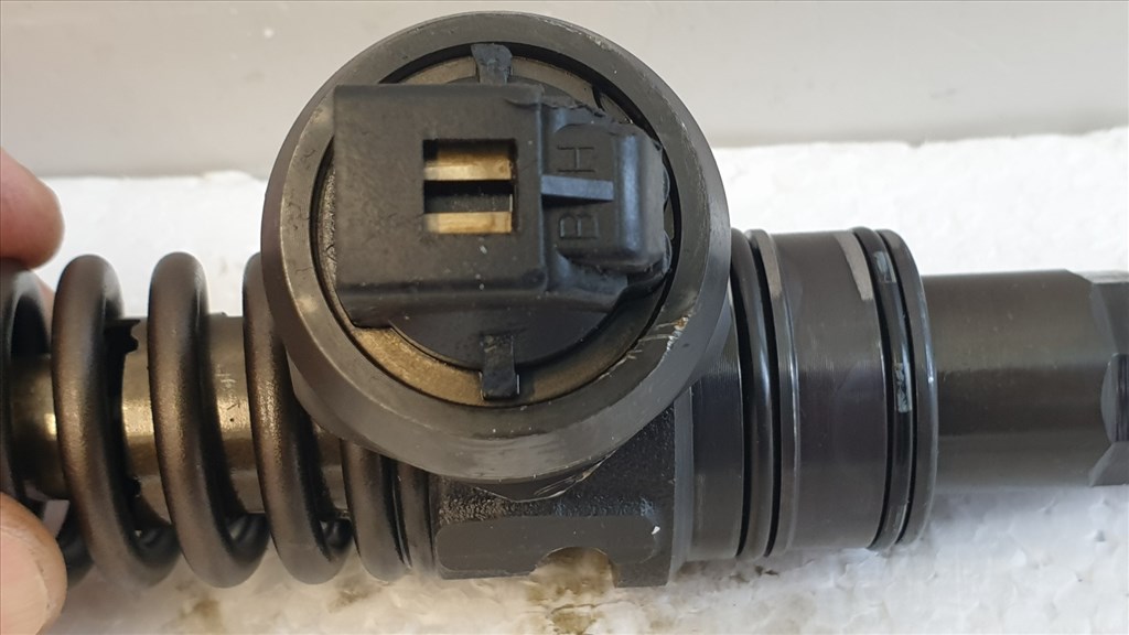 512440 Audi A3 8P, VW, BN Jelü PD Elem, 038130073BN, Porlasztó. 8 szelepes. 8. kép