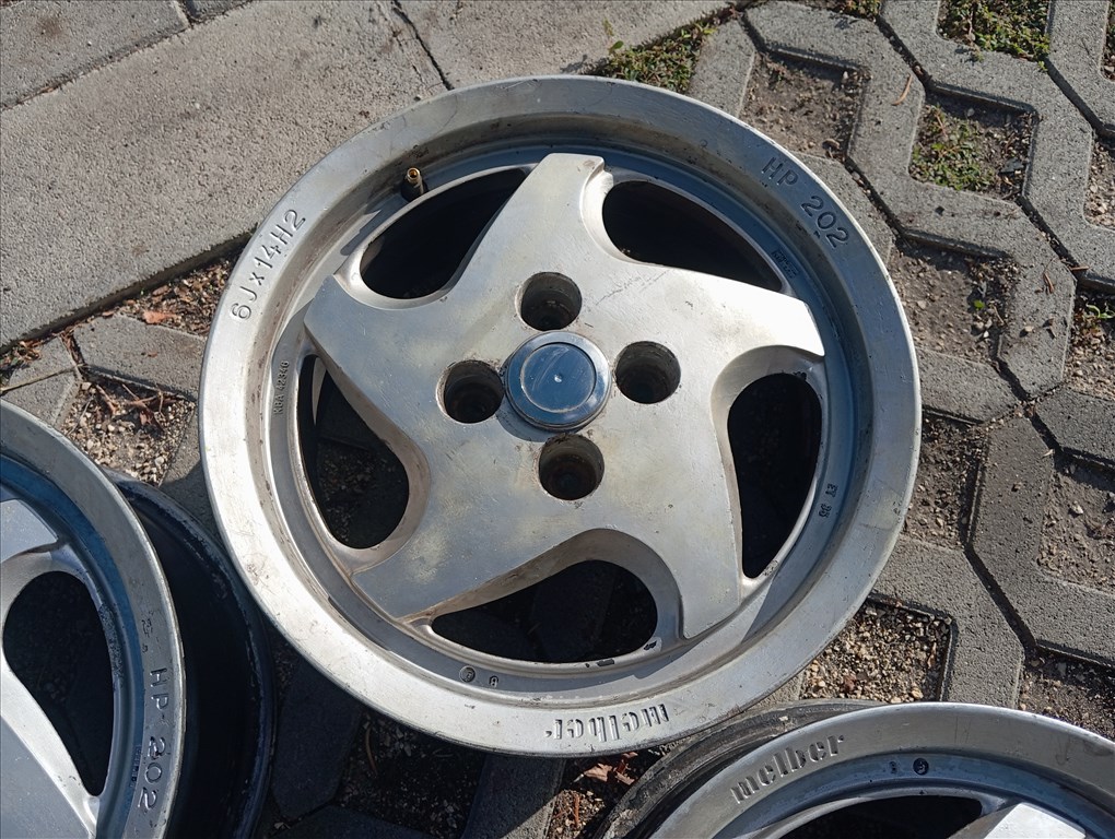 14" Melber HP 202 Retro Alufelni garnitúra 4x100-as 6jx14 ET35 7. kép