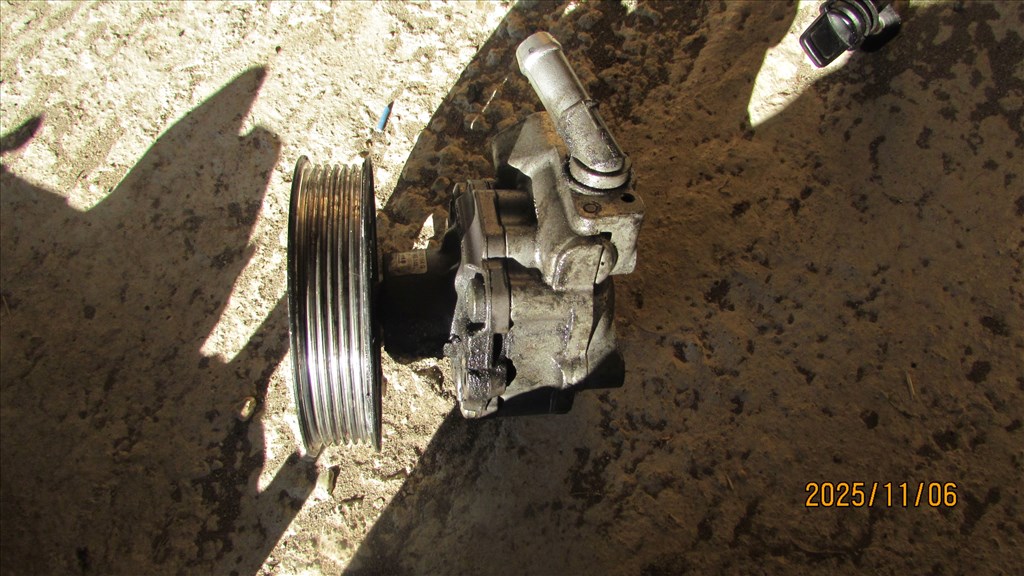 Audi A4 (B8 - 8K) 2.0 TDI quattro szervópumpa, szervószivattyú 8k0145154g 1. kép