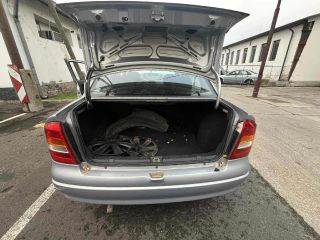 OPEL ASTRA G lépcsőshátú (F69) Hátsó Ülés