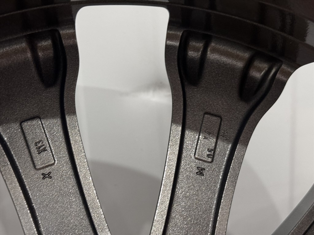 R20 Original Mercedes 8.5J ET62 - A1664013400 / A1664013400 1db alufelni felni 4. kép