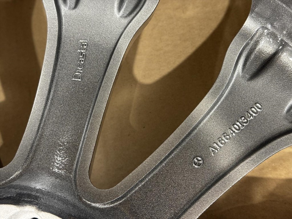 R20 Original Mercedes 8.5J ET62 - A1664013400 / A1664013400 1db alufelni felni 6. kép