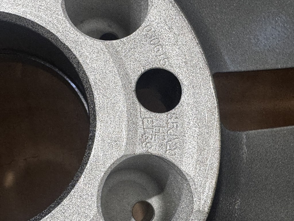 R20 Original Mercedes 8.5J ET39 - A2224010800 / A222 401 0800 1db alufelni felni 4. kép