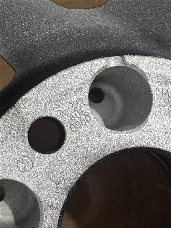 R20 Original Mercedes 8.5J ET39 - A2224010800 / A222 401 0800 1db alufelni felni 5. kép