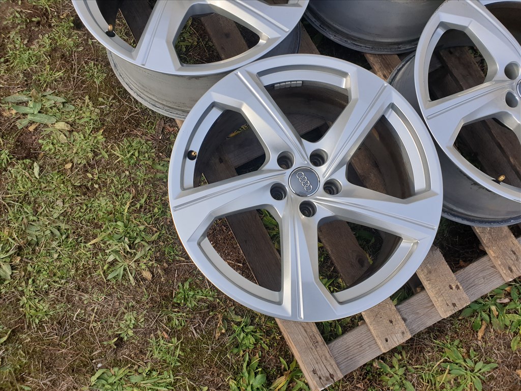 19" 5x112 Audi A6 c8 4. kép