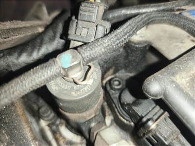 Opel Antara 2.0 CDTi porlasztó 0445110270