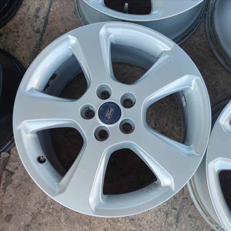 5x108 17 Gyári Ford alufelni 150000ft a 4db/177/ 4. kép