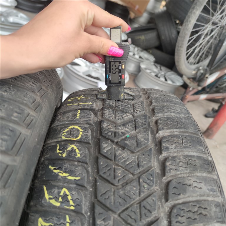 225/50 R17 Pirelli téli gumi 20000ft a 2db/66/ 2. kép