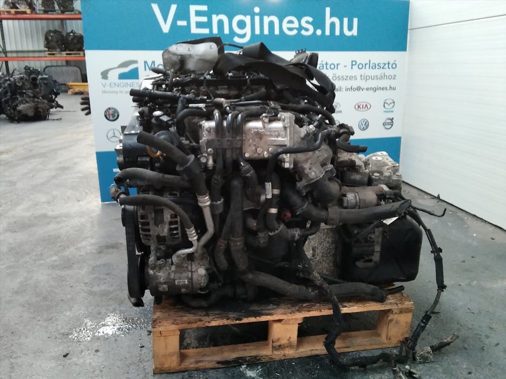 VOLKSWAGEN GOLF 2,0CRTDI CRB bontott motor 3. kép