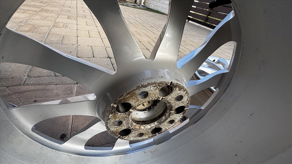  5x112 lyukosztású 7,5JJ 17" újszerű (gyári felni) alufelni 9. kép