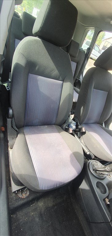 Ford Fusion facelift ülés szett  2. kép