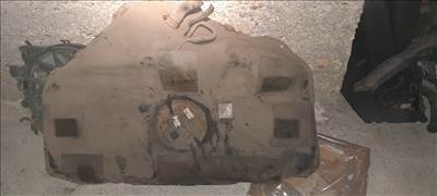 Mazda 6 GH diesel tank üzemanyagtartály 