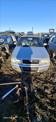 Skoda Octavia I bontott alkatrészei