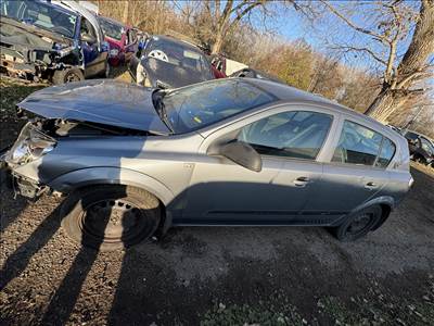 Opel Astra H 1.6 twinspark bontott alkatrészei