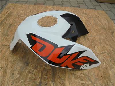 KTM Duke 125-390-ig tank idom jó állapotban eladó