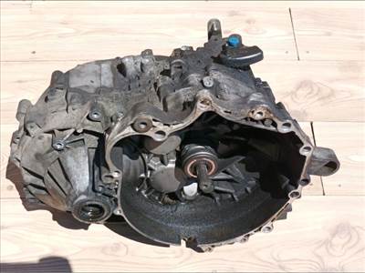 Volvo V70 2.5 TDI - Váltó  p1208961m56l2