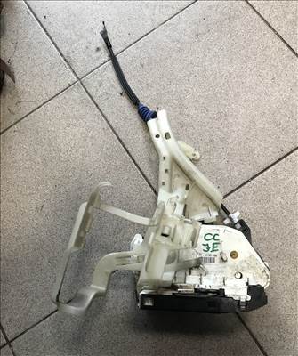 Volkswagen Passat CC jobb első zár 5n1837016a