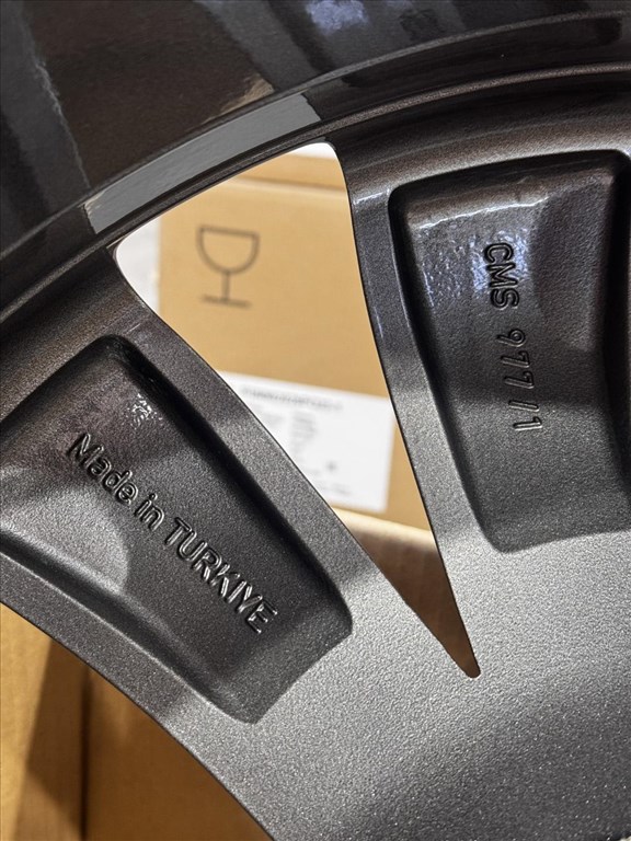 R20 Original Mercedes 9.5J ET50 - A2134014500 / A213 401 4500 1db felni alufelni 3. kép