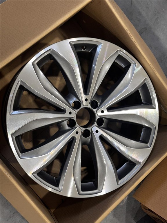 R20 Original Mercedes 9.5J ET50 - A2134014500 / A213 401 4500 1db felni alufelni 9. kép